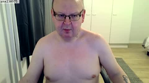 Snapshot of jake230975 chatting on May 28, 2026, 6:49 pm Jake2309 online show from May 28, 2026, 6:49 pm