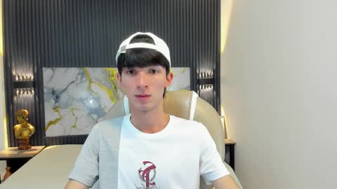 JAKE online show from October 13, 2025, 8:09 pm
