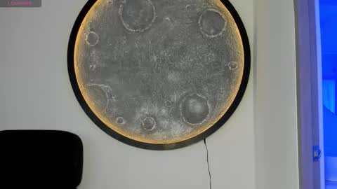 Santiago online show from November 8, 2025, 10:08 pm