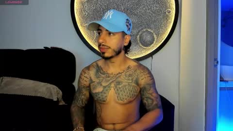 Santiago online show from November 25, 2025, 10:43 pm