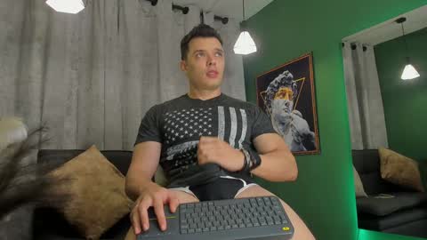 Snapshot of jakee_tyler chatting on January 11, 2025, 12:12 am Jake Tyler online show from January 11, 2025, 12:12 am