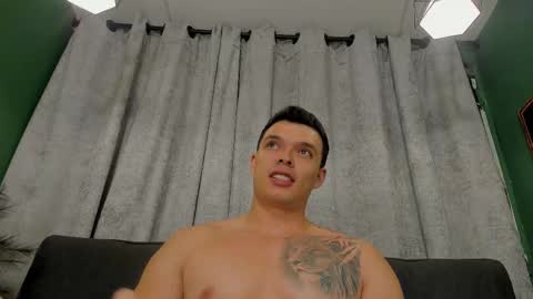 Snapshot of jakee_tyler chatting on February 11, 2025, 6:44 pm Jake Tyler online show from February 11, 2025, 6:44 pm