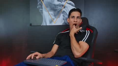 JakeMoxley online show from September 26, 2025, 12:42 pm