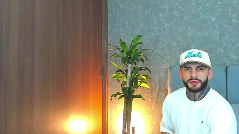Snapshot of jakeortega chatting on June 6, 2026, 11:31 pm Jake Orthega online show from June 6, 2026, 11:31 pm