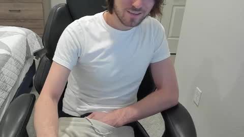 Snapshot of jakesnake442 chatting on March 3, 2025, 1:42 am jakesnake442 online show from March 3, 2025, 1:42 am