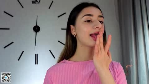 Snapshot of jaleesasahler chatting on November 25, 2025, 4:12 am Iris online show from November 25, 2025, 4:12 am