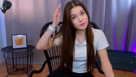 Eva online show from March 7, 2026, 10:45 am