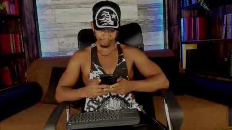Snapshot of jamalmyst_ chatting on March 12, 2026, 4:51 am online show from March 12, 2026, 4:51 am