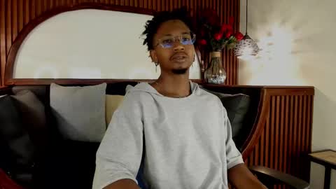 Snapshot of jamalmyst_ chatting on March 29, 2026, 2:44 am online show from March 29, 2026, 2:44 am