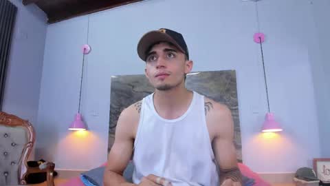 james_06_ online show from April 12, 2026, 11:48 am