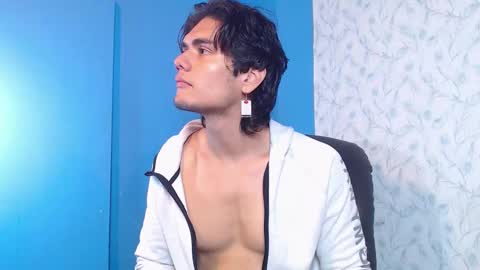 james_morrisonm online show from March 17, 2026, 1:14 pm