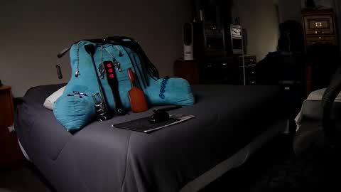 James Bondage online show from October 26, 2025, 4:02 pm