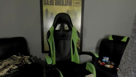 Snapshot of jamesinked_ chatting on February 4, 2025, 3:44 am Jamesinked online show from February 4, 2025, 3:44 am