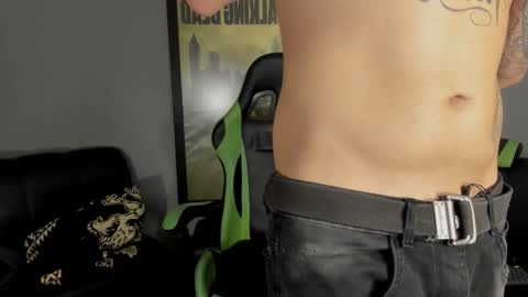 Snapshot of jamesinked_ chatting on February 17, 2025, 2:09 am Jamesinked online show from February 17, 2025, 2:09 am