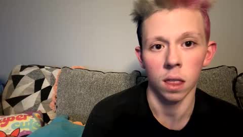 jamesmadden6909 online show from December 19, 2025, 7:04 am