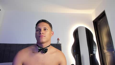Snapshot of jamesowenn chatting on June 5, 2026, 7:47 am James Owenn online show from June 5, 2026, 7:47 am