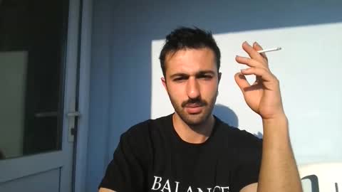 Snapshot of jamessandt chatting on May 18, 2026, 3:29 pm jamessandt online show from May 18, 2026, 3:29 pm
