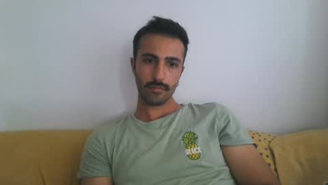 Snapshot of jamessandt chatting on July 14, 2026, 4:13 pm jamessandt online show from July 14, 2026, 4:13 pm