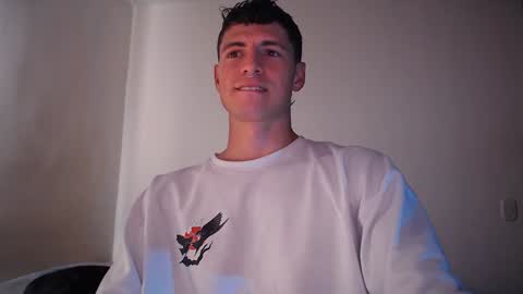 jamesss____ online show from December 15, 2024, 7:42 pm