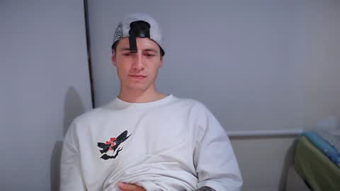 jamesss____ online show from January 14, 2025, 3:01 am