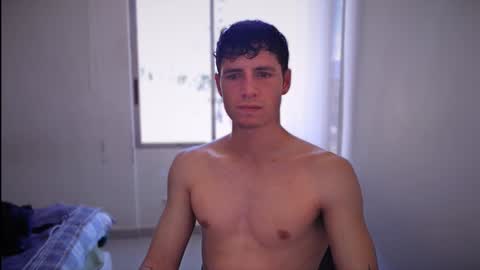 jamesss____ online show from January 19, 2025, 4:57 pm