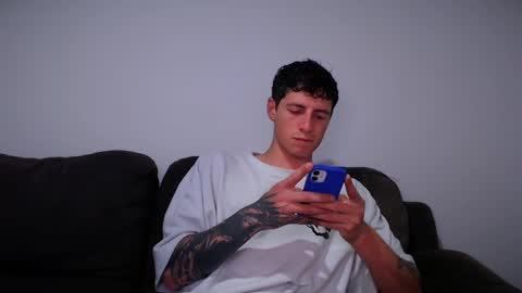 jamesss____ online show from March 2, 2025, 12:09 am