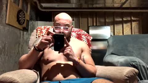 Snapshot of jamie19905 chatting on January 22, 2025, 3:20 am jamie19905 online show from January 22, 2025, 3:20 am