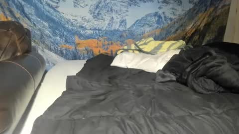 Snapshot of jamiejordan93 chatting on December 13, 2024, 8:51 am OF - Jamiejordans online show from December 13, 2024, 8:51 am