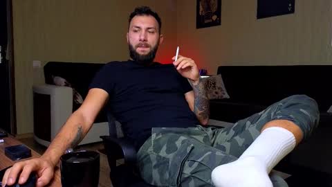 Robbie online show from October 6, 2025, 4:54 am