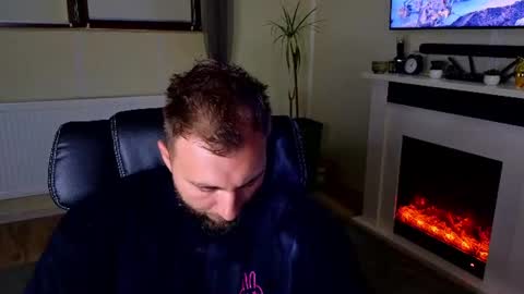 Snapshot of jamienoxus chatting on June 16, 2026, 6:05 am Robbie online show from June 16, 2026, 6:05 am