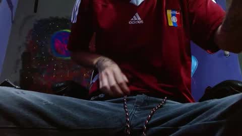 Jammes. online show from January 18, 2025, 5:37 pm