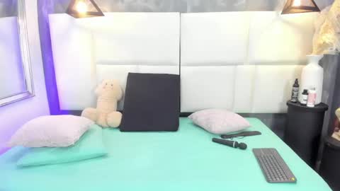 Jana Hancock online show from April 19, 2026, 1:10 pm