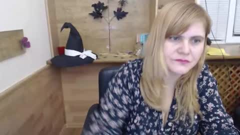 janaloveli online show from November 26, 2025, 6:42 pm