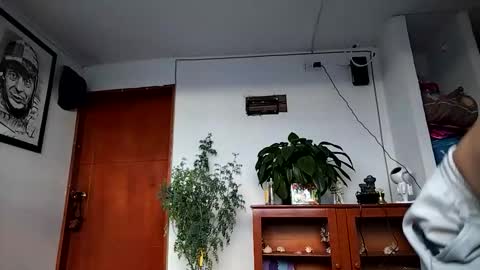 Snapshot of janariivera1 chatting on November 26, 2025, 11:00 am janariivera1 online show from November 26, 2025, 11:00 am