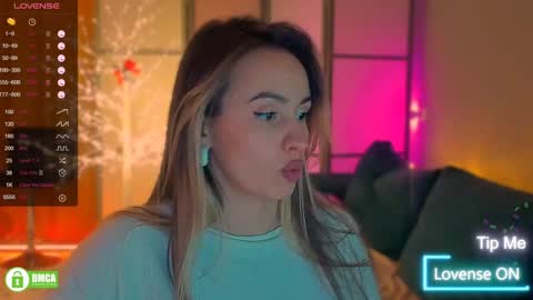 Snapshot of jane_bloempje chatting on January 5, 2025, 7:49 pm Jane and sheron online show from January 5, 2025, 7:49 pm