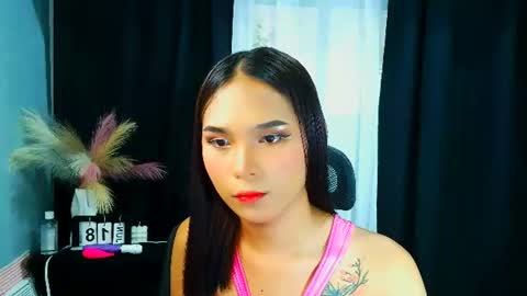 Snapshot of janellarose chatting on June 18, 2026, 5:19 am Janelarose online show from June 18, 2026, 5:19 am