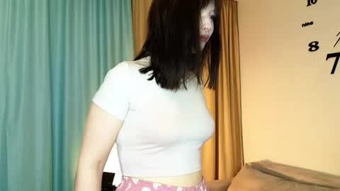 Snapshot of janemolane chatting on December 1, 2025, 2:22 pm Jane online show from December 1, 2025, 2:22 pm