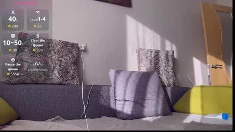 janepuff online show from January 19, 2026, 7:23 am