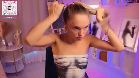 Hi Im Alice and here youll find something online show from October 20, 2025, 6:03 am