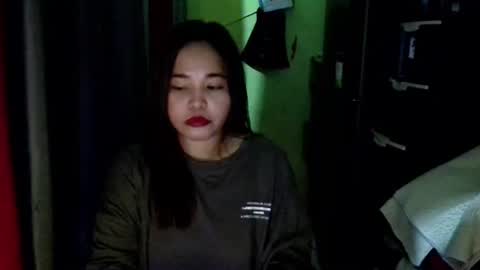 janicaslut_18 online show from January 19, 2026, 1:09 am