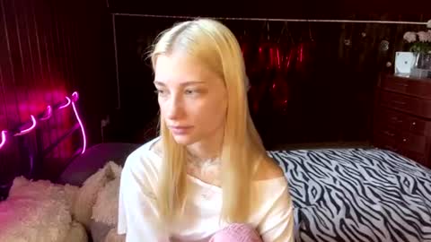 Elsa online show from August 2, 2026, 8:13 am