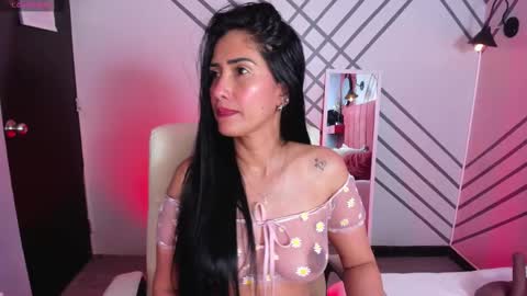 Snapshot of janne_lee chatting on February 21, 2025, 9:11 pm Janne for u online show from February 21, 2025, 9:11 pm