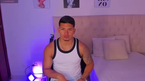 janomar01 online show from February 22, 2025, 12:51 pm