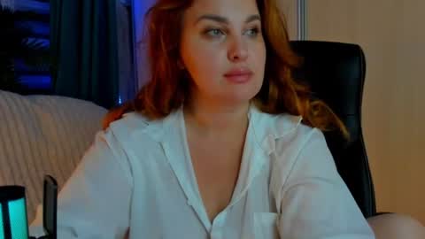 Snapshot of jansylines chatting on July 28, 2026, 6:20 pm JansyLines online show from July 28, 2026, 6:20 pm
