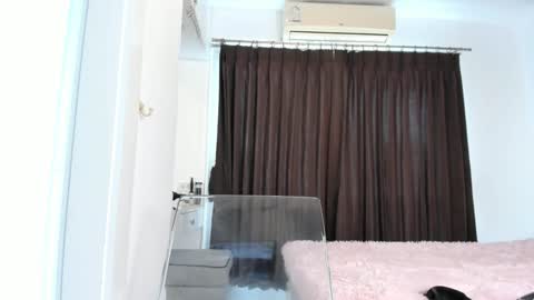 Amelle online show from February 5, 2025, 5:09 am