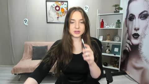 JaquelinLaurent online show from November 14, 2025, 9:13 pm