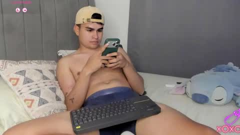 JARETHH online show from May 25, 2026, 11:22 pm
