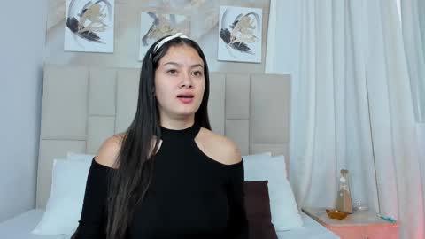 Jaslyn online show from January 14, 2025, 2:11 pm