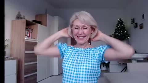 Jasmin room for people 40 online show from December 22, 2024, 12:38 pm