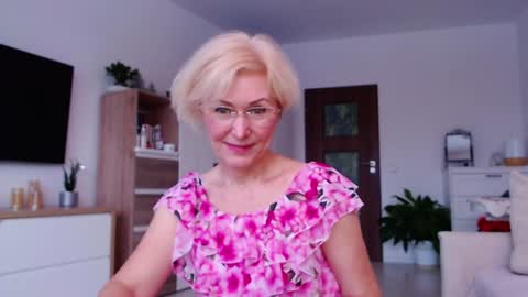 Jasmin room for people 40 online show from February 6, 2026, 7:23 am
